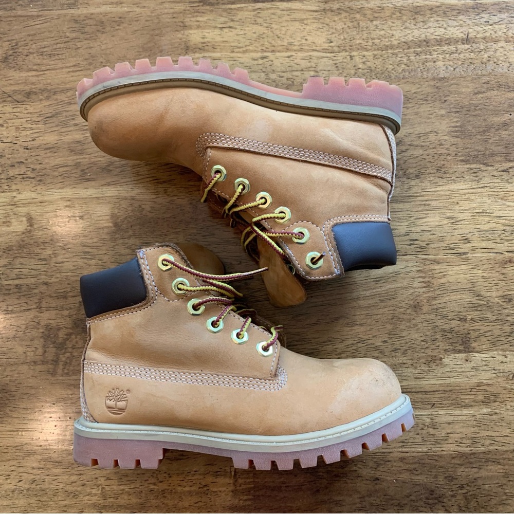 Timberland Classic 6-Inch Boots – Kids Size 12 – Tan Leather